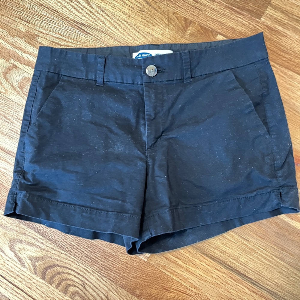 Old Navy Black Bermuda Shorts Tailored Cuffed Design